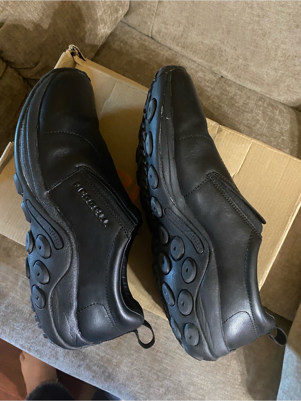 Men’s Merrell Black Leather Jungle Moc wide width 11 Slip-On